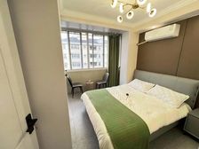 7,13号线长清站 满五无税 房东诚意卖 价格好谈 精装全送