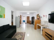 世博电梯小洋房,一梯两户,正规三房,空关好约看房,诚意出售!