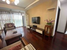 金湾华庭3室2厅1卫南北朝向250.0万元/套出售