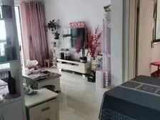 浦江南区,位置不靠高架。价钱可以先看中房子再谈,诚心卖