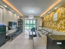 中海国际海创家园3室2厅2卫南朝向240.0万元/套出售