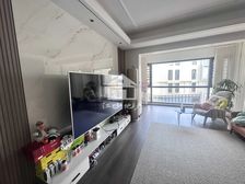 凤岭北地铁口,东方尊府 142平5居 东向精装修 方便看房