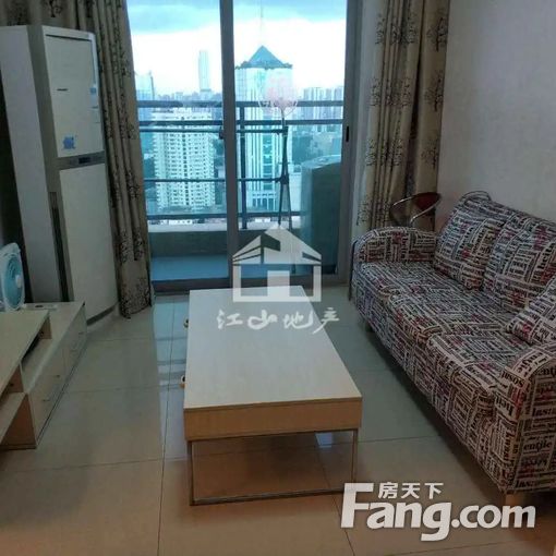 盛天国际2房1厅2300万