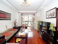 此套房子满五年,楼层佳,东边套,视野好,双地铁