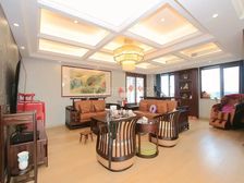 蓝孔雀豪华装修200万 顶跃稀缺户型 全屋地暖博士全套家具!