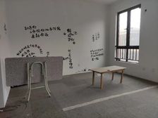 精装两房,送设施,拎包即住,总价低!