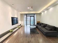 静安晶华园精装3房 南向高层 满五住宅,送产权车位