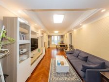 房东急需用钱,出售加城湖滨 星湾