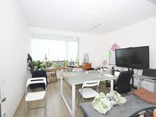 劲松地铁站 富顿中心 楼龄新 视野开阔 满五年。