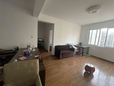 秀山文苑 3房 900000.0 南北通透,采光充足