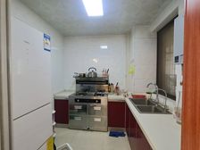 东方明珠六村2房南精装真实好房