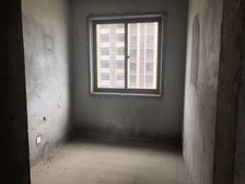 欧式田园风,豪华装修,地铁盘房!