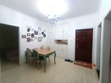 秀山湖壹号2房南精装真实好房