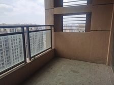 秀山湖壹号3房南毛坯真实好房