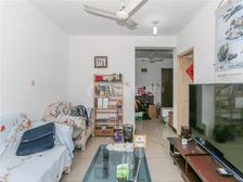 新上电梯房 好楼层 看房方便 动迁没有税