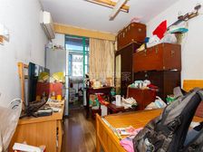 347号线镇坪路站,南北两房,虽是老装修,但是诚意卖