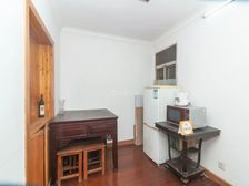 6/12号双轨交汇+中间楼层+ 1梯2户+花园位置