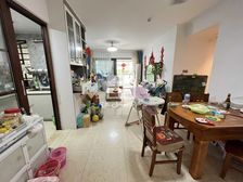 绿地中央广场(二期)3房2厅163万