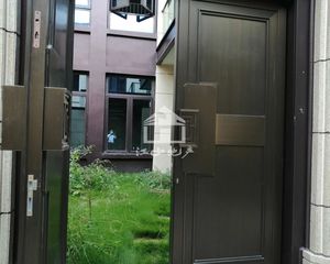 龙光江南院子(别墅)。