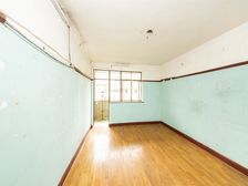 电梯房 中环百联百米地鉄口采光充足,温馨舒适,中间