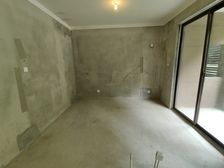 凡尔赛公馆4房南毛坯真实好房