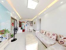 临深凤岗三正卧龙山一号自住精装两房 业主诚意出售