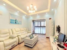 必看好房 万锦江城 老证税少 价格可谈 带车位 随时看房