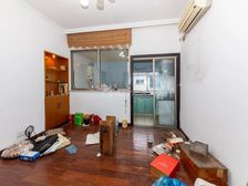 姑苏十全街苏医新村一区2室1厅 平直振华可用 房东诚心出售