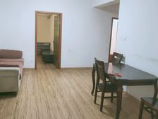 天合家园 4室1厅 南北通透 中装 读惠贞