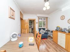 双南带大院子,小区中芯位置,全明户型,看房都方便的