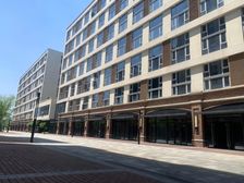 (清盘急售商铺)世茂前滩一号可做餐饮的一楼现房,户型方正