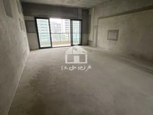 东盟豪宅 电梯小高层 青山府大平层抛售 看上可大刀