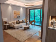 房东急需用钱,出售南北353万元143.64平