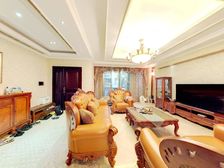 青林湾二联排别墅,265平位置佳,精装拎包入住,业主诚售