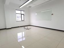 【真实在租】小独栋 精装办公室 欢迎致电