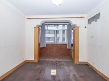 近D铁 中间楼层 业主诚意随时看房