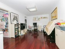 ÎÔÁú3ÊÒ2Ìü¾«×°ÐÞ¶«ÄÏÈý¾Ó,ÖÐÂ¥²ã,È«Ã÷¸ñ¾Ö,ÂúÎåÄê