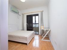 边套全明户型 满5税费少 采光无遮挡 居家装修