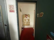 岩滩生活区3房2厅出售,出门旁边就是地铁二号线