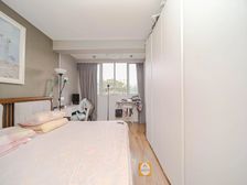 徐汇区中环内精装两房,南北通透户型,楼层佳,低总价诚意出售