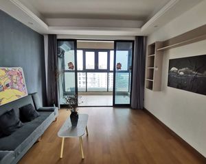 捡漏全小区蕞低价 地铁口精装通透三房来电咨询