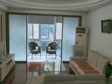 天合家园 精装三室 目前空置 看房有钥匙 惠贞一表生 诚售