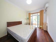 龙阳花苑-东方异彩3室2厅+中间楼层+小区中位置+看房方便