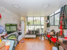 诚售!希缺双南双天井 门口是花园 无违建 精装修满五