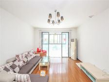 小区花园位置,不靠路,无抵押无户口,看房随时