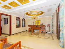 昌平区北七家远洋傲北别墅7室3厅客厅挑空精装修拎包住