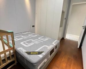 希尔顿君悦339房东重新装修又花了几万亏本急售目前没有入住过
