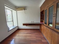 南北通透海湾东苑4室2厅精装修