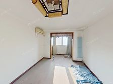 东四十条海运仓3室1厅