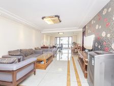 已改地暖 太阳宫 次顶高层,采光视野好,满五年 精装修